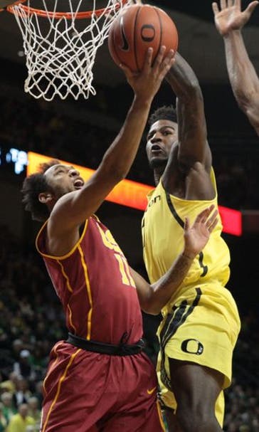 USC Basketball vs. Oregon: Trojans Lose First Game of Season